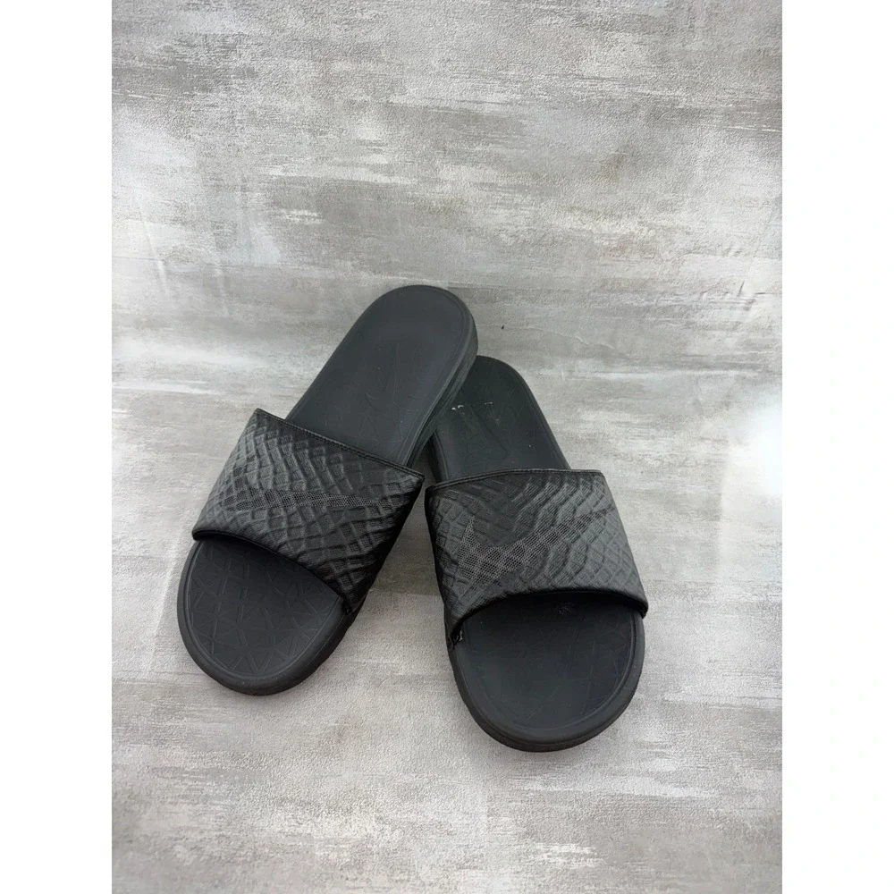 Nike solarsoft comfort